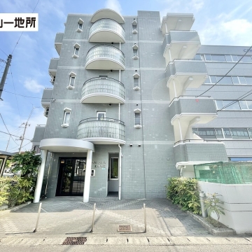 ロイヤルヒルズ泉中央III