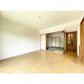 マーブルシャトー泉中央