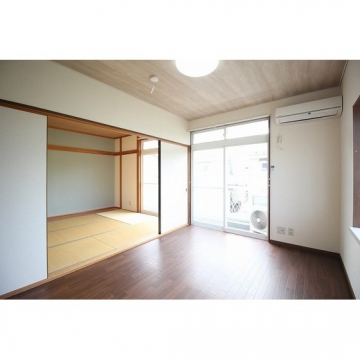 ハイツ日吉台Ｂ