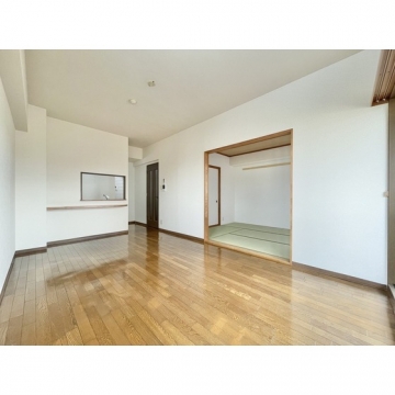 ブリックス六丁の目