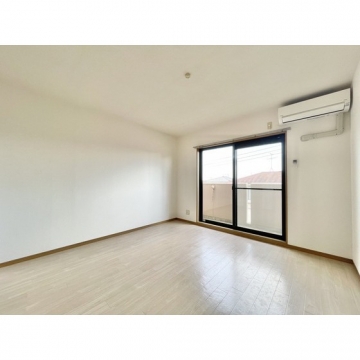 ヴィラ・ラレーヌ