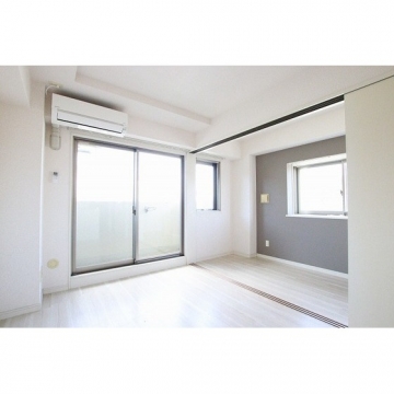 SUNSHINE　STAGE　弐番館