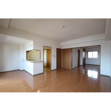 ラ・シエスタ泉