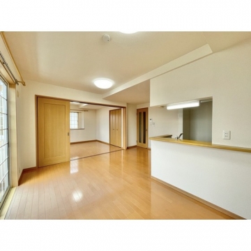 Ｍｏｍｏ・エテルナーレ