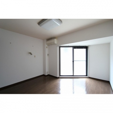 ベルシティエクセル泉