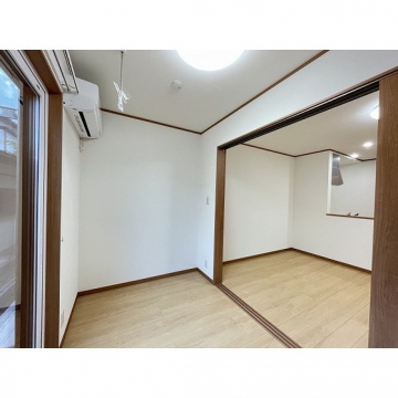 Ａｌｂａ　ｓｔａｇｅ