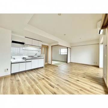 ベルメゾン泉中央