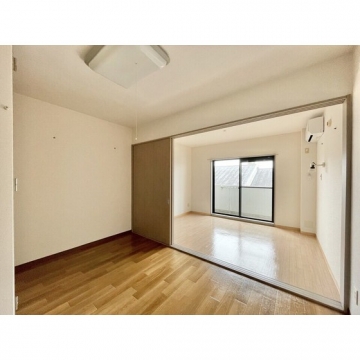 ベルシティエクセル泉