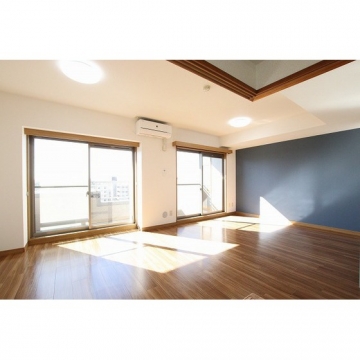 ベルメゾン泉中央