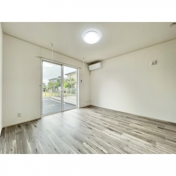 ペアレシア吉岡