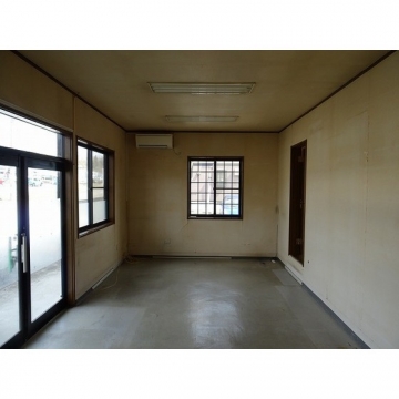 ロイヤルヒルズ泉ヶ丘（事務所）