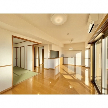 ラルシュ市名坂