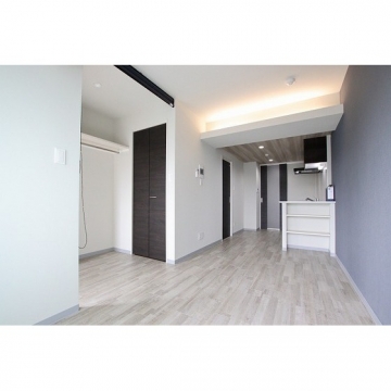 ラファール泉中央