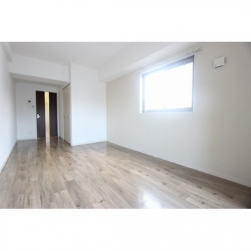 カーサヴェルデ春日町