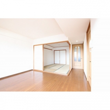 クレスト・グレース泉中央