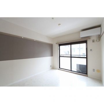 ラフォーレ八木山