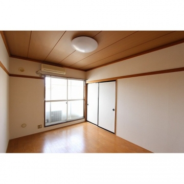 メゾンクロカワ