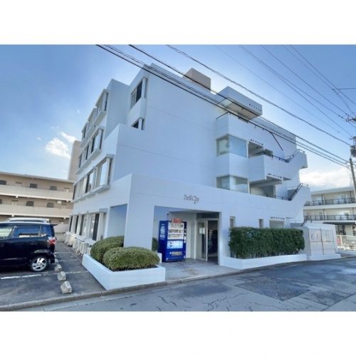 ベルシティイズミ