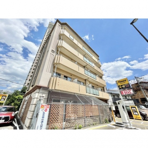 CAMELLIAガーデン八幡